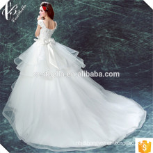 Puffy White lace appliqued ball gown sweetheart white ball gown wedding dress